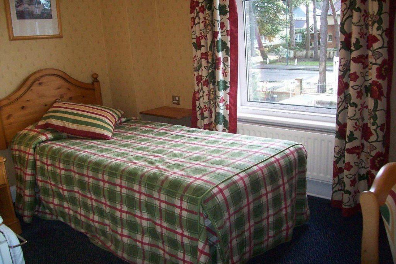 Elstead Hotel Bornemouth Extérieur photo