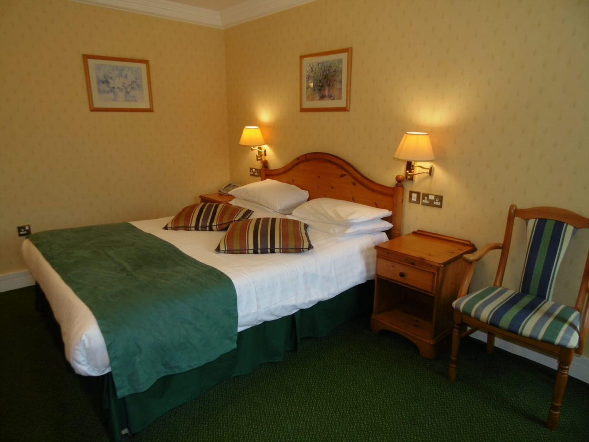 Elstead Hotel Bornemouth Extérieur photo
